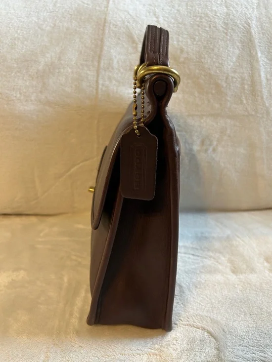 Coach Brown Vintage Willis Leather Top-Handle Satchel with Gold-Tone Turn Lock - Picture 3 of 13